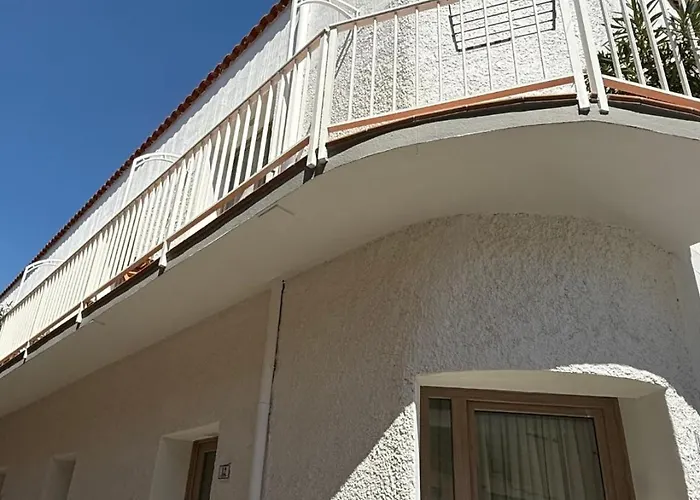 Calema * Вилласимиус